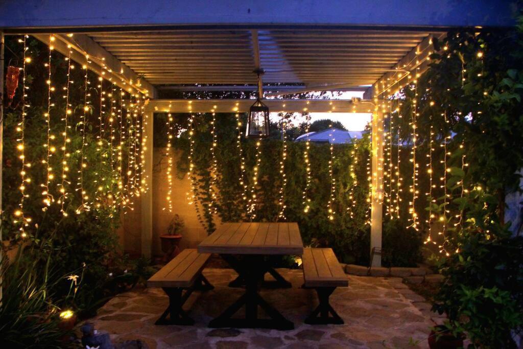 فيلا Newly Furnished Pool House لوس أنجلوس المظهر الخارجي الصورة