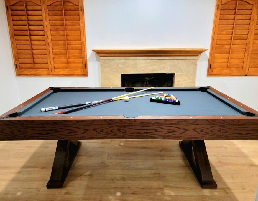 فيلا Newly Furnished Pool House لوس أنجلوس المظهر الخارجي الصورة